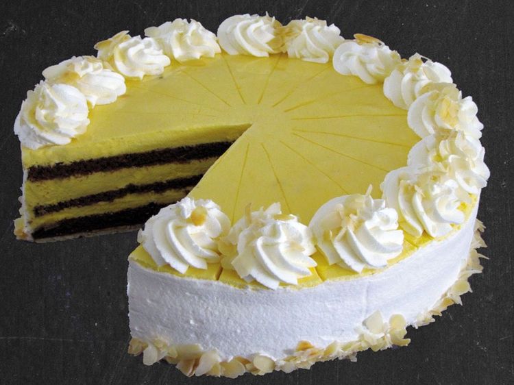 Beispielbild für Mango-Joghurtsahne Torte