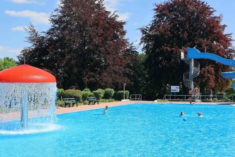 Sommerferienkarte für Schüler*innen