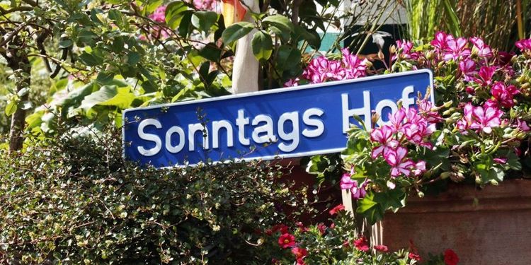 Das Team von SONNTAGSHOF