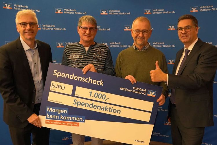 Spende der Volksbank Mittlerer Neckar