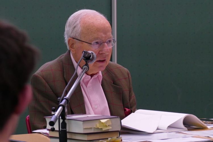 Zeitzeugenbesuch von Heiko von Massenbach