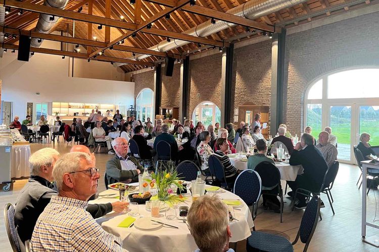 10 Jahre Meerbusch hilft