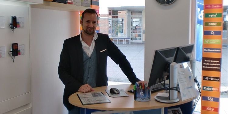 Das Team von PLUG-IN Shop Wendlingen – Mobilfunk | Internet | TV | Strom + Gas – seit 2003