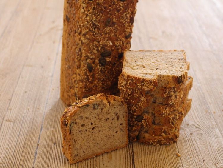 Beispielbild für Dreisaat-Quark-Brot