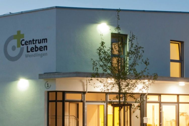 Gottesdienst um 10 Uhr mit einem geistlichen Impuls.