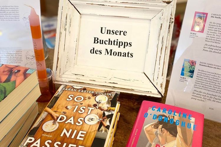 Unsere Buchtipps des Monats im Juli