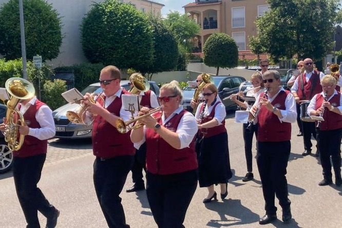 Mit großen Schritten vorwärts