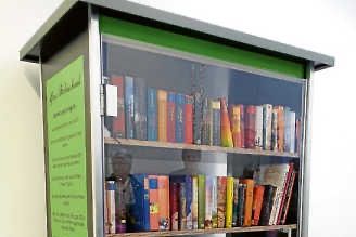 Eröffnung des ersten Wendlinger Bücherschranks