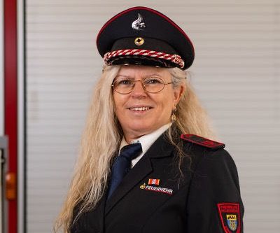 Kontaktbild von Frau Carmen Höß